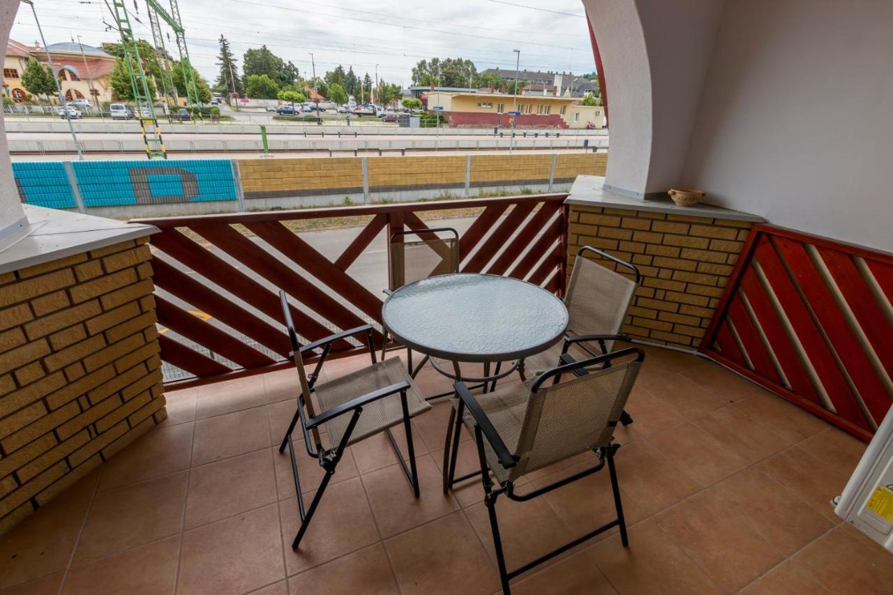 Fonyod Beach Apartment Exterior photo